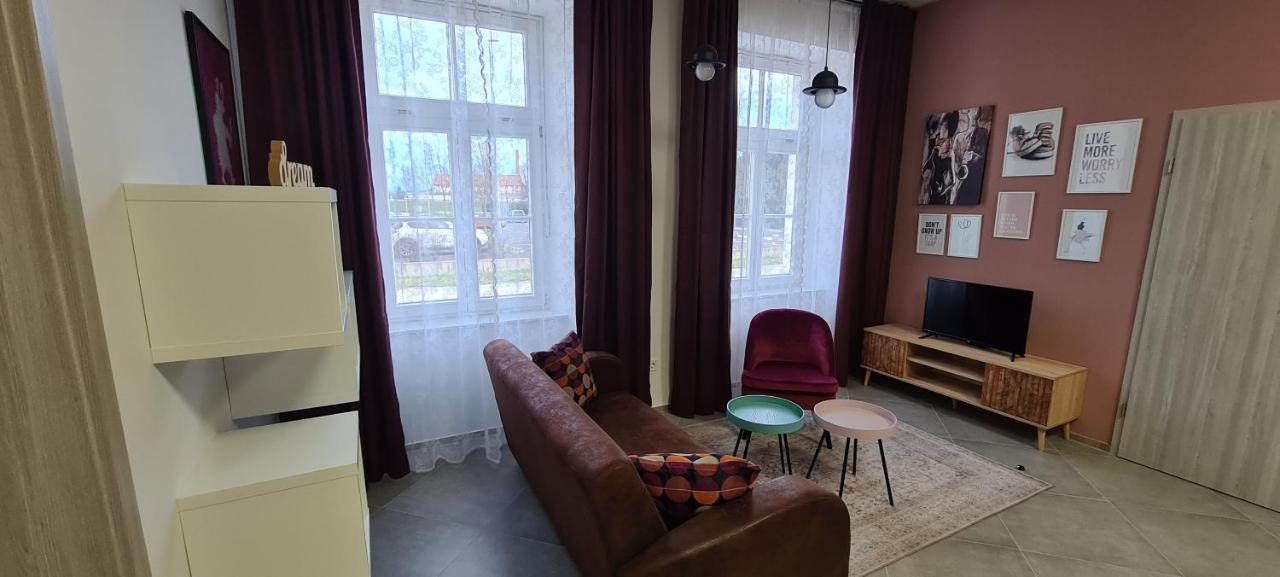 Apartments Nestl Πτούι Εξωτερικό φωτογραφία