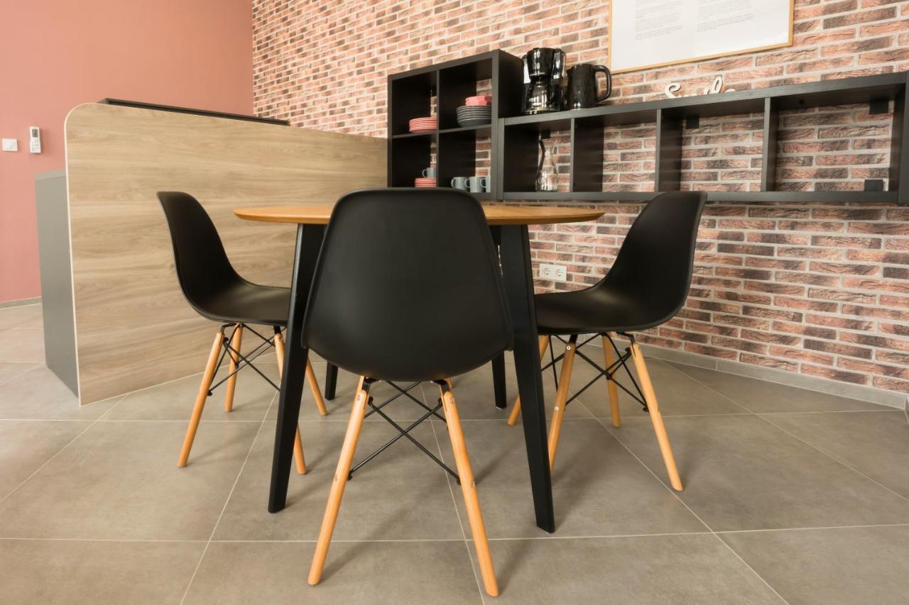 Apartments Nestl Πτούι Εξωτερικό φωτογραφία