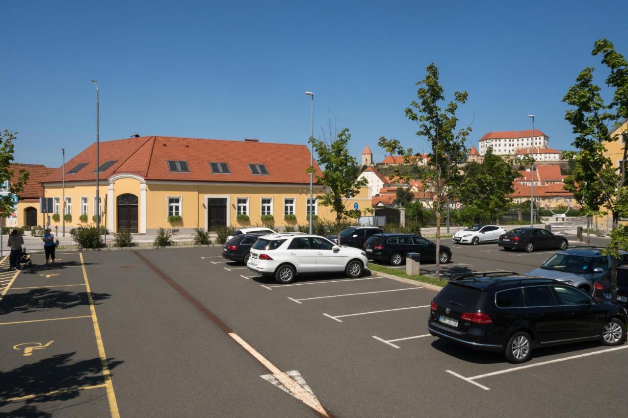 Apartments Nestl Πτούι Εξωτερικό φωτογραφία